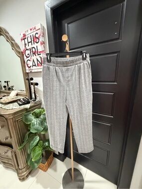 a new day Grey Ribbed Knit Cropped Pull-On Pants